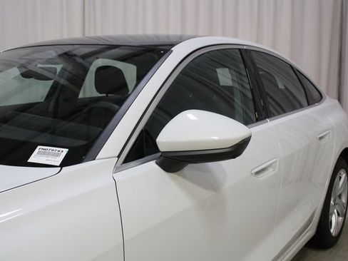 Used 2025 Audi A5 2.0T Premium w/ Convenience Package AWD/4WD image 32