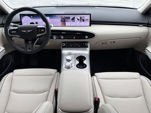 New 2026 Genesis GV70 2.5T Advanced AWD/4WD image 8