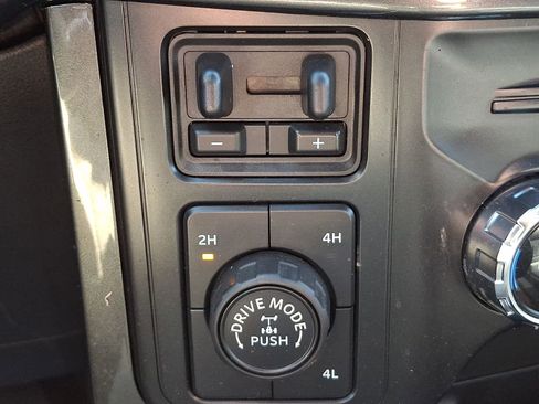 Used 2021 Ford F150 XLT w/ Equipment Group 302A High image 26