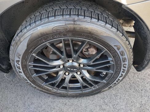 Used 2013 MAZDA MAZDA3 i Touring image 27