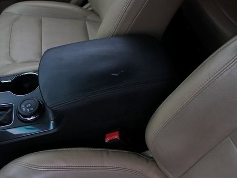 Used 2016 Ford Explorer XLT w/ Equipment Group 202A image 28