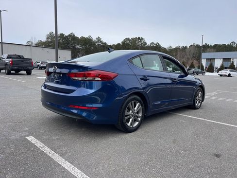 Used 2018 Hyundai Elantra SEL image 5