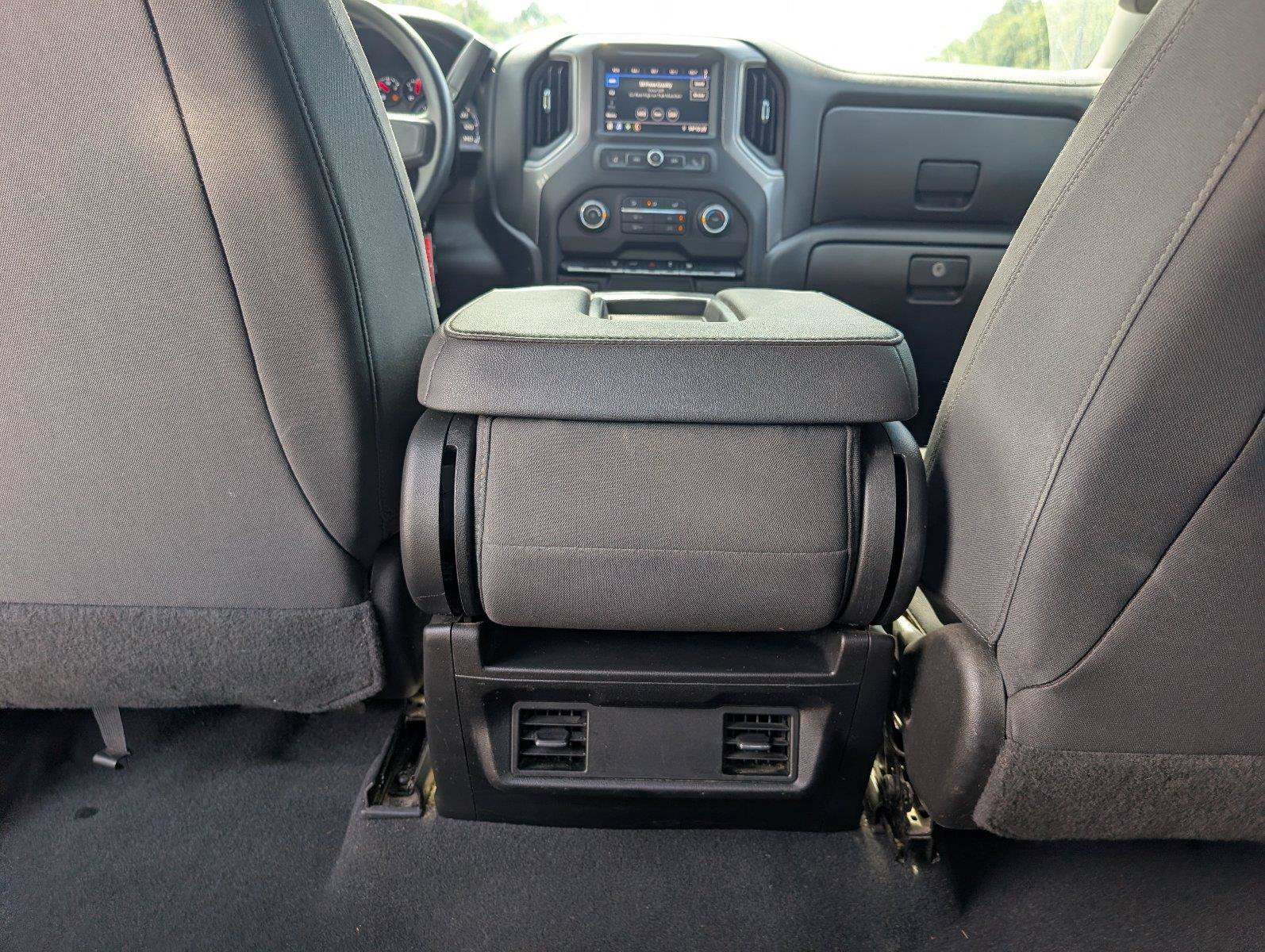 Used 2022 Chevrolet Silverado 2500 Custom w/ Custom Value Package AWD/4WD image 31