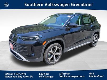 New 2025 Volkswagen Tiguan SE