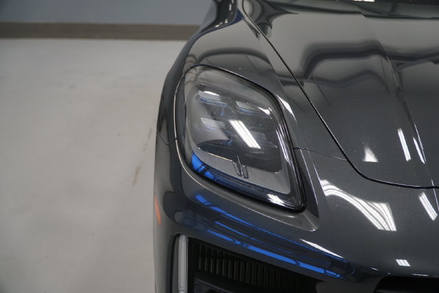 New 2026 Porsche Panamera 4 AWD/4WD image 15