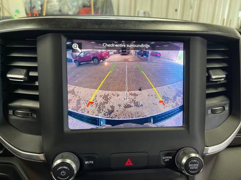 Used 2019 RAM 1500 Big Horn AWD/4WD image 25
