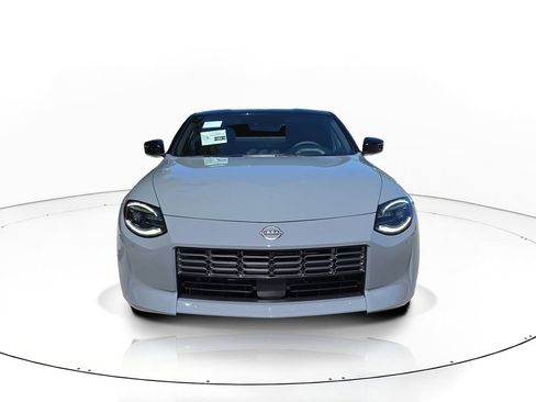 New 2026 Nissan Z Performance w/ Floor Mat Package RWD image 2