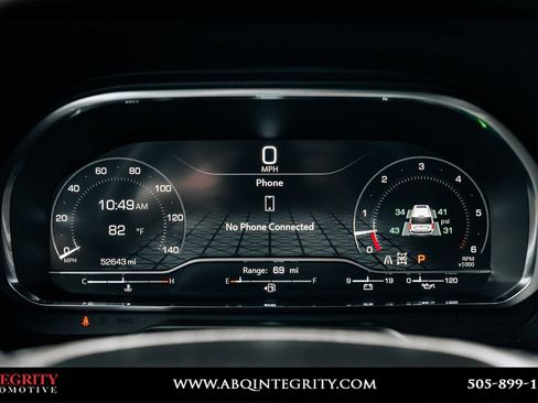 Used 2024 GMC Yukon XL AT4 AWD/4WD image 33