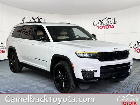 Used 2023 Jeep Grand Cherokee L Limited w/ Luxury Tech Group II AWD/4WD image 1