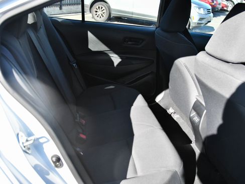 Used 2024 Toyota Corolla LE image 38