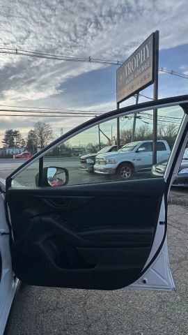 Used 2023 Subaru Crosstrek 2.0i AWD/4WD image 20