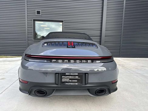 Used 2025 Porsche 911 Carrera image 12