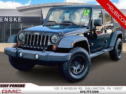 Used 2012 Jeep Wrangler Unlimited Rubicon w/ Connectivity Group image 1