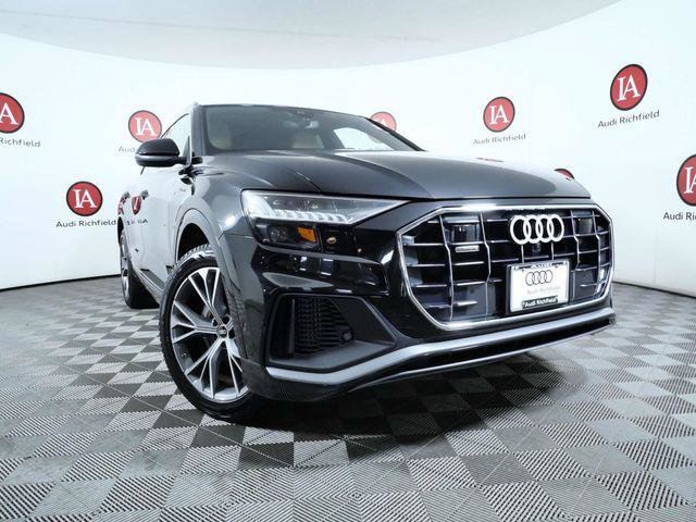 Used 2023 Audi Q8 Premium Plus w/ Premium Plus Package AWD/4WD image 2
