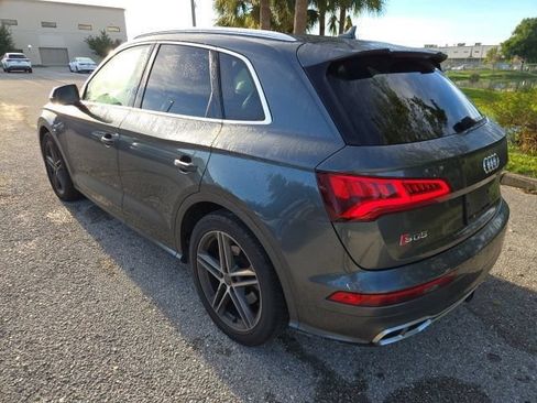 Used 2019 Audi SQ5 Premium Plus w/ Premium Plus Package AWD/4WD image 3