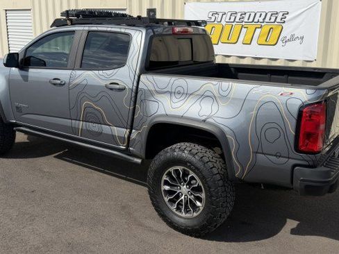 Used 2018 Chevrolet Colorado ZR2 AWD/4WD image 3