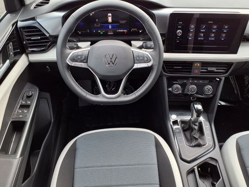 New 2026 Volkswagen Taos S image 13