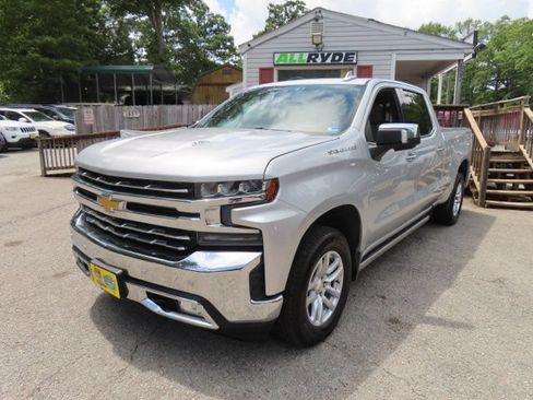 Used 2019 Chevrolet Silverado 1500 LTZ w/ LTZ Plus Package AWD/4WD image 2