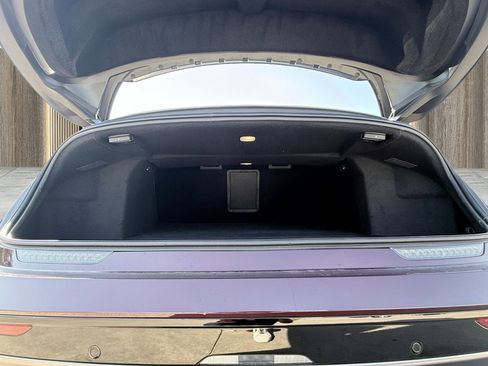 Used 2025 Lucid Air Touring image 19