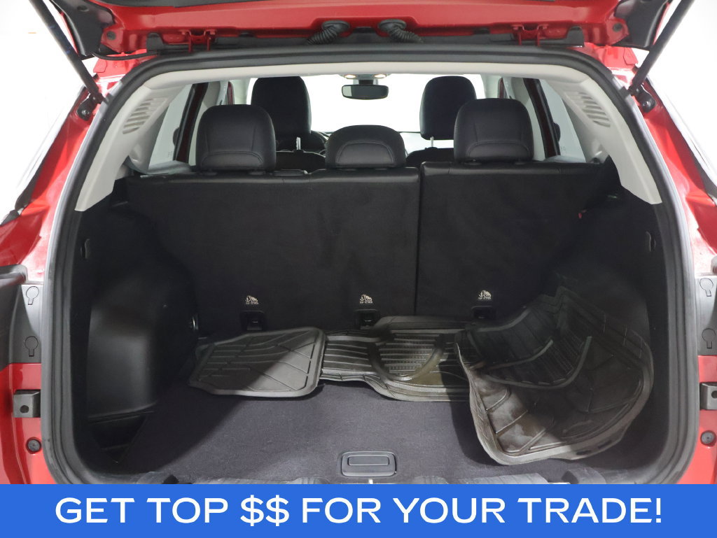 Used 2018 Jeep Compass Latitude w/ Popular Equipment Group AWD/4WD image 5