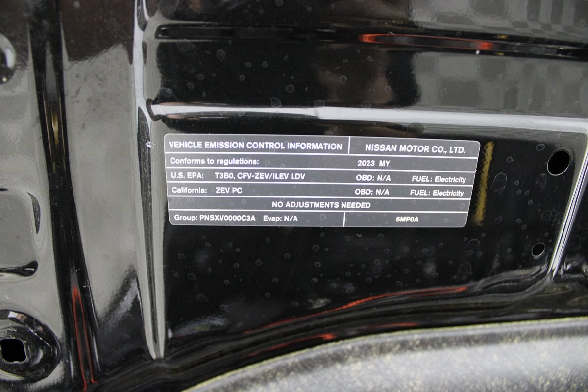 Used 2023 Nissan Ariya FWD image 28