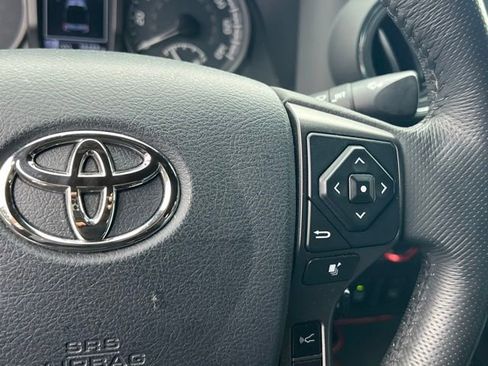 Used 2019 Toyota Tacoma TRD Pro AWD/4WD image 19