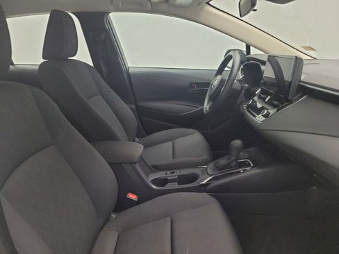 Used 2023 Toyota Corolla LE image 21