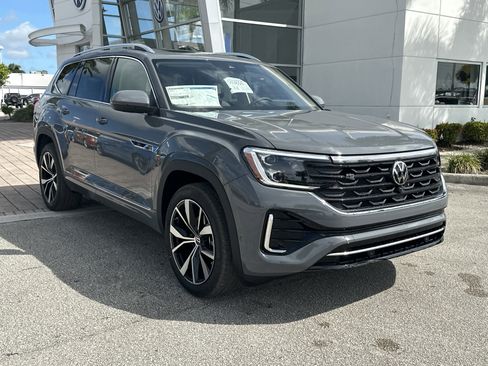 New 2026 Volkswagen Atlas SEL Premium R-Line AWD/4WD image 4