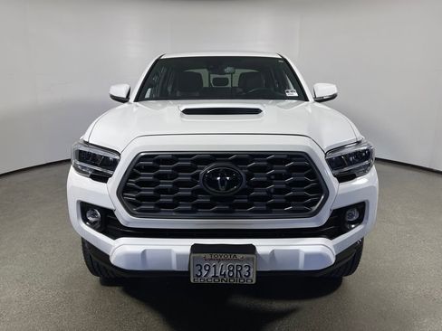 Certified 2023 Toyota Tacoma TRD Sport image 8