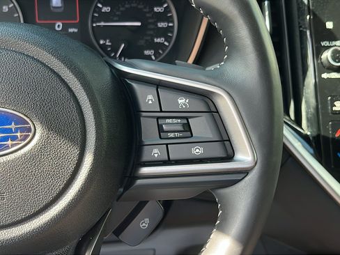 Certified 2024 Subaru Ascent Touring AWD/4WD image 15