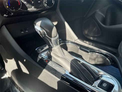 Certified 2024 Buick Encore GX Sport Touring image 23