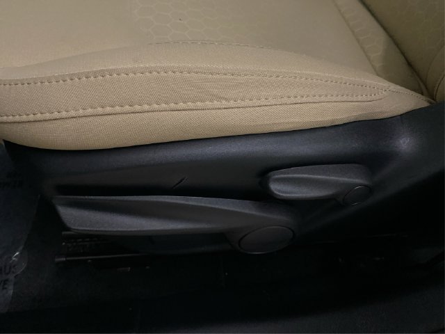 Used 2018 Jeep Compass Sport AWD/4WD image 24
