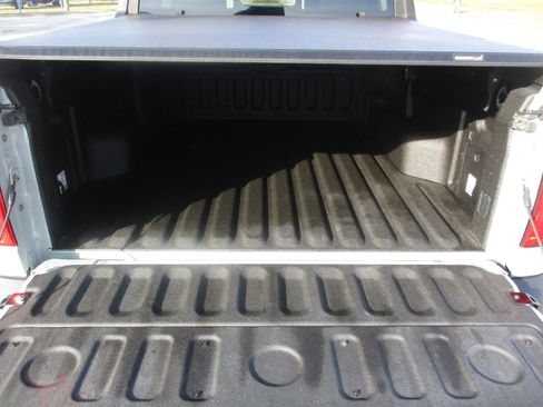 Certified 2022 Ford Maverick XLT w/ Equipment Group 300A Standard image 12