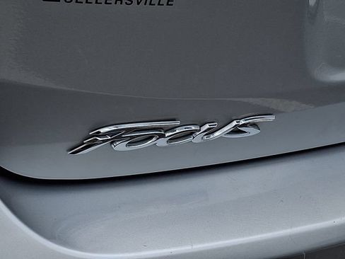 Used 2015 Ford Focus SE FWD image 28