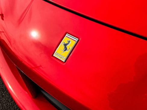 Used 2018 Ferrari 488 GTB image 34