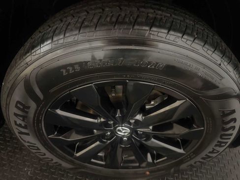 Certified 2025 MAZDA CX-50 AWD 2.5 S w/ Premium Package image 12