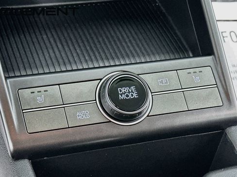 Certified 2024 Hyundai Kona SEL FWD image 23