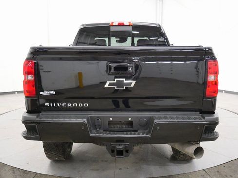 Used 2018 Chevrolet Silverado 2500 LTZ w/ Duramax Plus Package AWD/4WD image 6