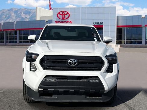 New 2026 Toyota Tacoma SR5 w/ SR5 Upgrade Package image 2
