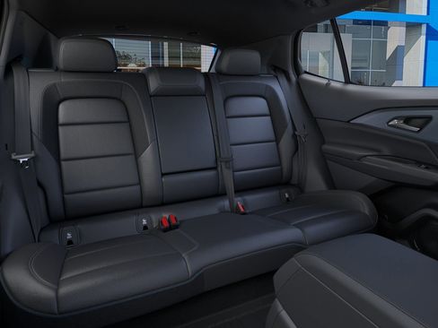 New 2025 Chevrolet Equinox EV LT image 41