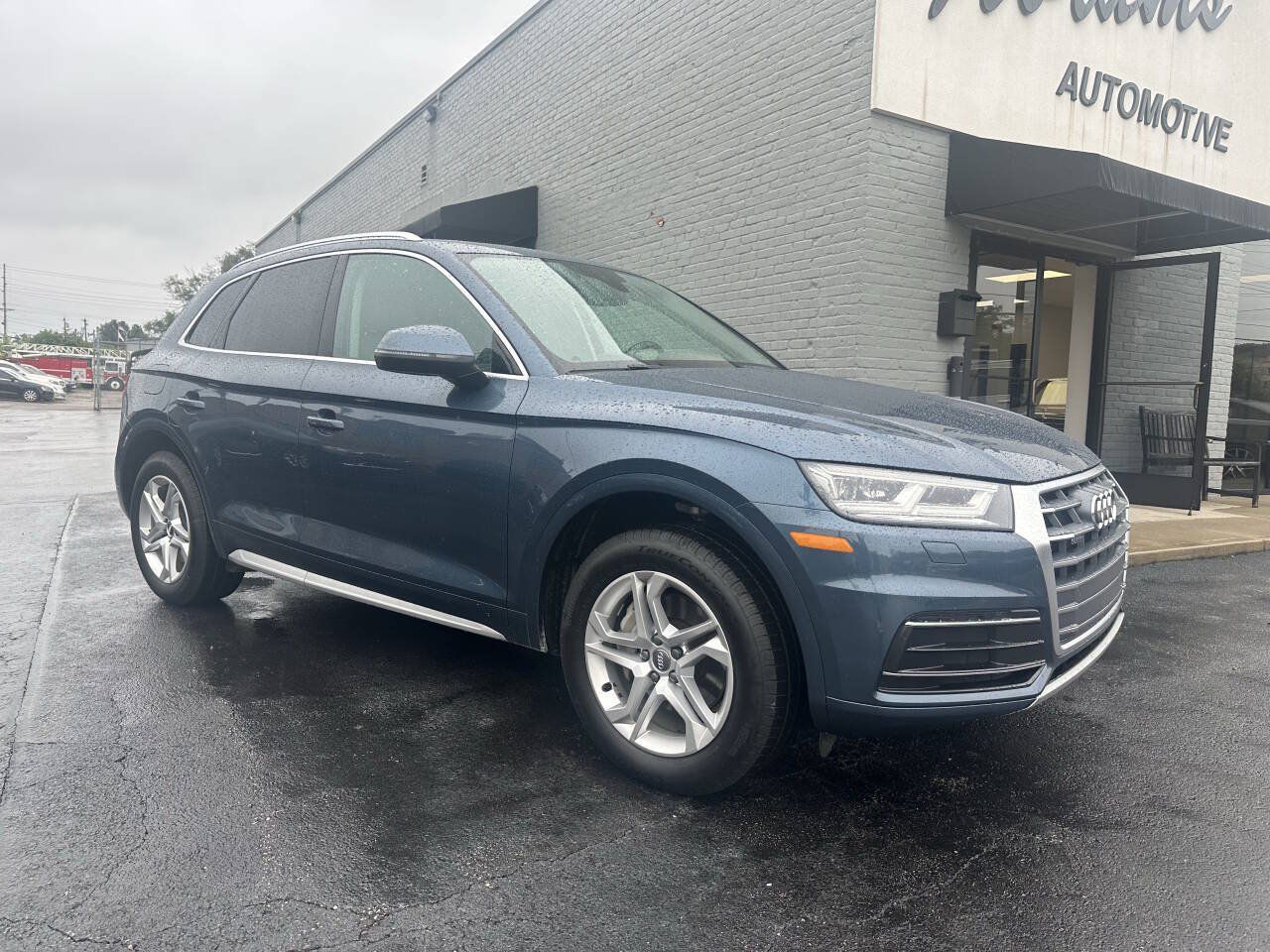 Used 2018 Audi Q5 2.0T Premium Plus w/ Premium Plus Package AWD/4WD image 4