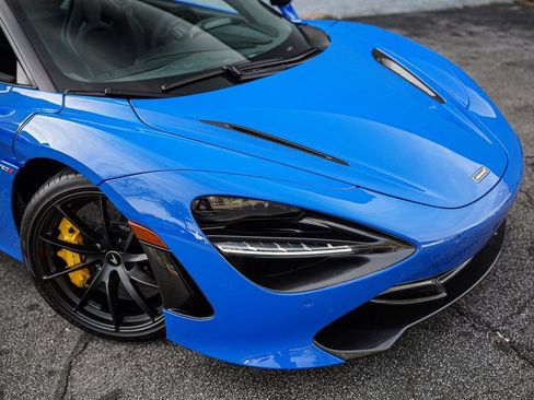 Used 2020 McLaren 720S Performance RWD image 8