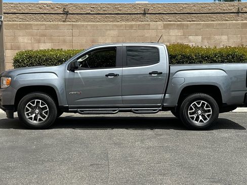 Certified 2022 GMC Canyon AT4 w/ Trailering Package AWD/4WD image 7