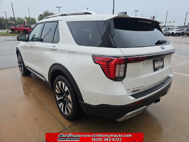 Used 2026 Ford Explorer Platinum w/ LUX Leather Package AWD/4WD image 3