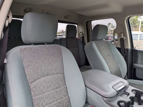 Used 2017 RAM 1500 Big Horn image 6