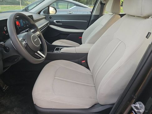 Used 2024 Hyundai Sonata SEL FWD image 5