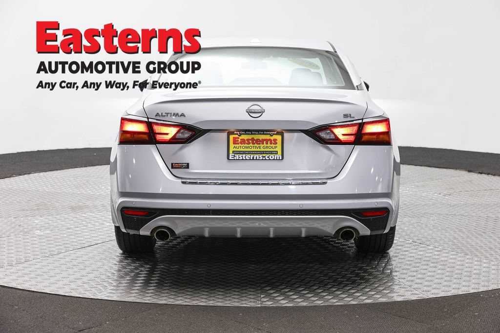 Used 2023 Nissan Altima 2.5 SL FWD image 7