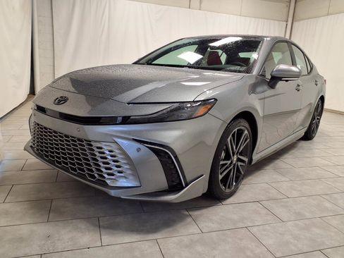 New 2026 Toyota Camry XSE FWD image 3