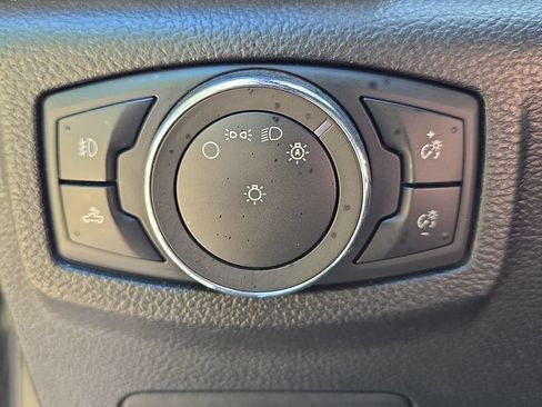 Used 2020 Ford F150 XLT w/ Equipment Group 302A Luxury AWD/4WD image 29