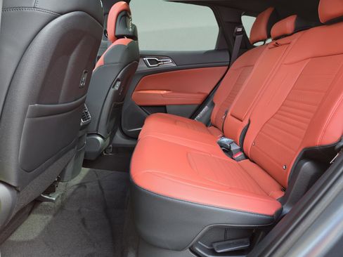 New 2026 Kia Sportage SX Prestige AWD/4WD image 12
